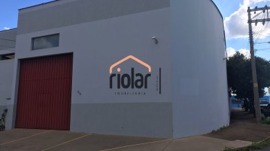 Barracao de esquina na Av. Santos Dumont no Jd. Aeroporto (perto escola ETEC e Hospital Unimed).