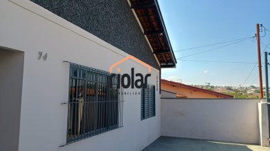 Casa térrea no Jardim Eunice , garagem coberta para 1 carro, churrasqueira, 3 dorms sendo 1 suite