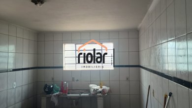 Casa térrea na Vila Formosa, garagem, sala, com 3 dorms (em fase de pintura área externa) 