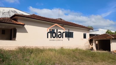 Casa comercial ou residencial na Vila Brasil - excelente espaço para transportadora, estacionamento etc..