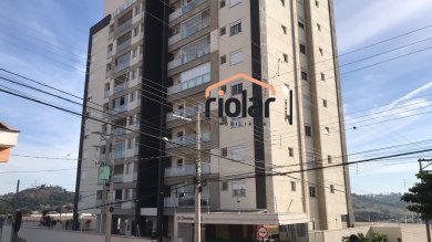 Lindo apartamento recem construido no centro da cidade.