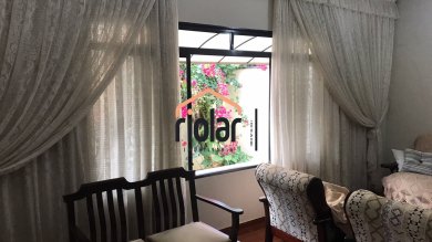 Casa a venda com otima localização no Jardim Santa Tereza.