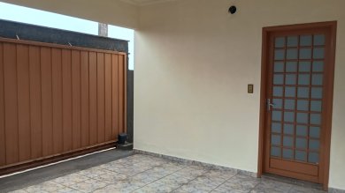 Casa no Jardim Santa Teresa - garagem, 3 dorms 
