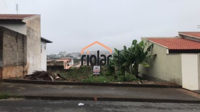 Terreno a venda no Bairro Vila Verde.