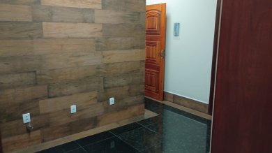 Sala comercial no Centro com recepção, 2 salas com excelente acabamento 