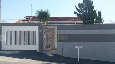 Excelente casa no Jardim São Jose 
