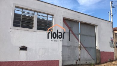 Terreno a venda no bairro Santo Antonio, perto mercado e Igreja Matriz do bairro.
