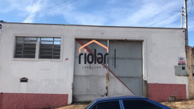 Terreno a venda no bairro Santo Antonio, perto mercado e Igreja Matriz do bairro.