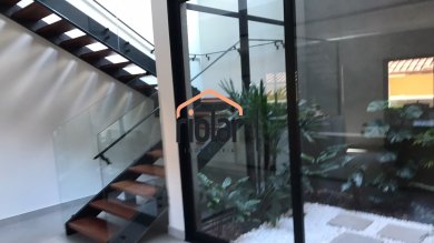 Centro com 3 excelentes salas disponível para locação 