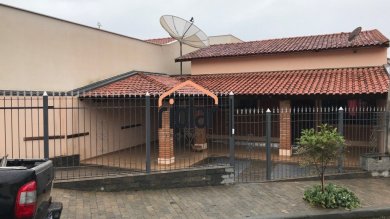 Casa para locação no Bairro Jardim Santa Tereza (perto faculdade Unip).