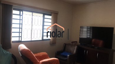 Casa estilo Chacara a venda com piscina no Bairro Vila Verde. Terreno com area de 1.009,00 metros. 